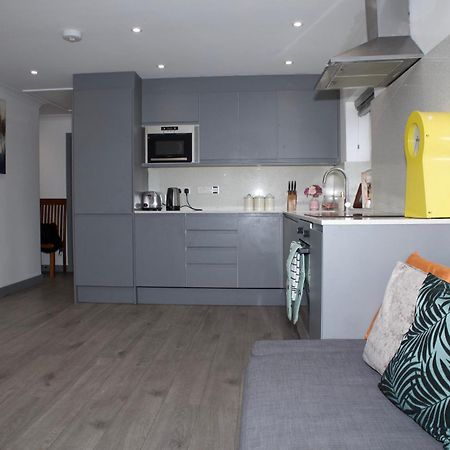 Spacious Modern 2 Bed Flat In City Centre Reading Eksteriør bilde